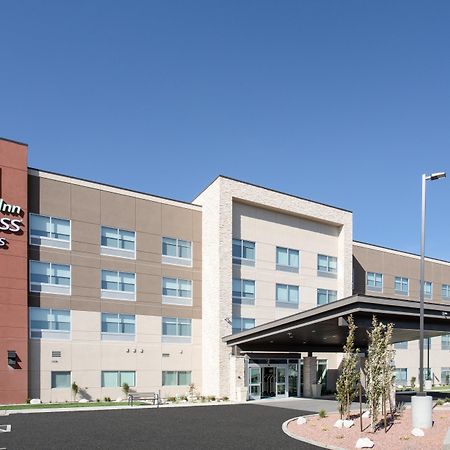 Holiday Inn Express & Suites - Ely By Ihg Exterior foto
