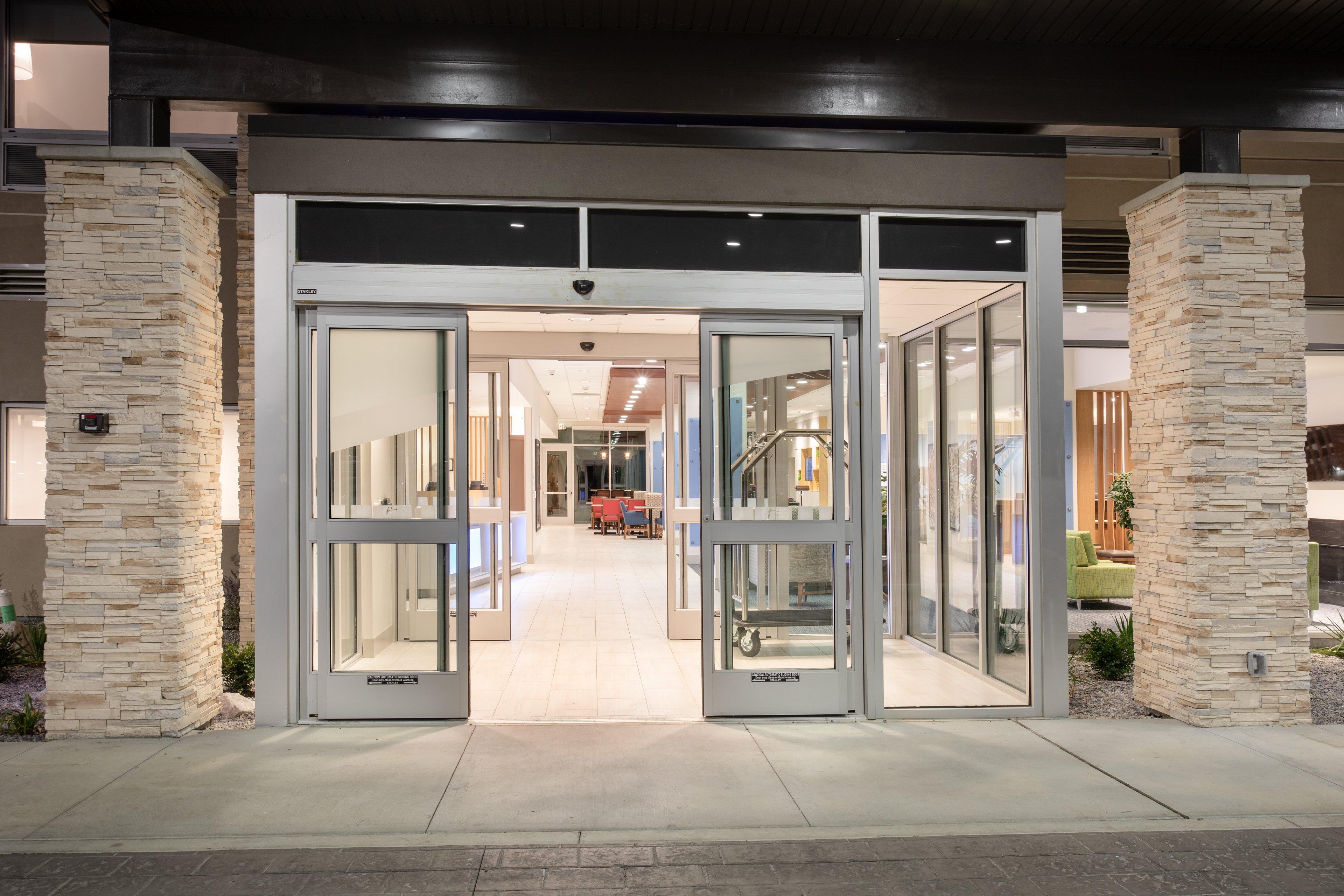 Holiday Inn Express & Suites - Ely By Ihg Exterior foto